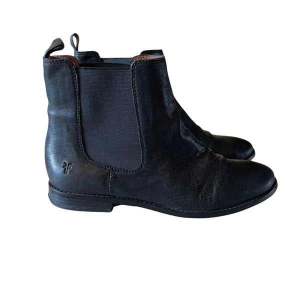 Frye Shoes - Frye Anna Chelsea Equestrian ankle booties size 9.5 black EUC